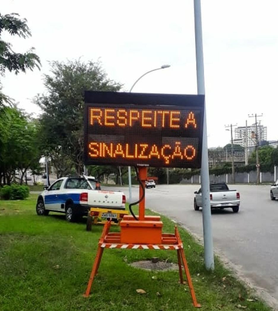 LED ultra brilhante Alta visibilidade e legibilidade para paineis de mensagem variavel